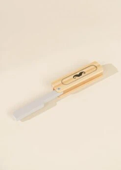 Wooden Barber Set -Odin Parker 25a990c4a19f1247a43d9b6bb2c53e5e26ecc71021c096d5b7074a8ed39a8bdd jpeg