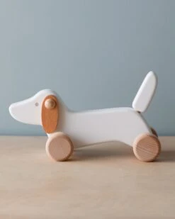 Wooden Dachshund Puppy -Odin Parker 2J2A1538 2