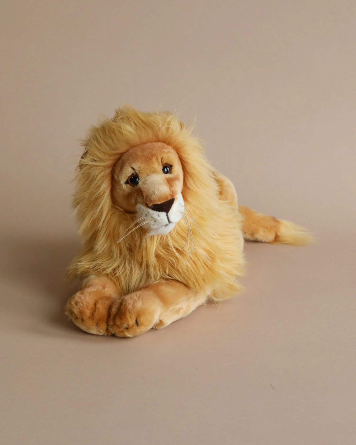 Steiff, Leo Lion Plush Toy 3 Steiff, Leo Lion Plush Toy