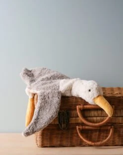 Senger Naturwelt Cuddly Animal - Seagull -Odin Parker 2J2A9629 2
