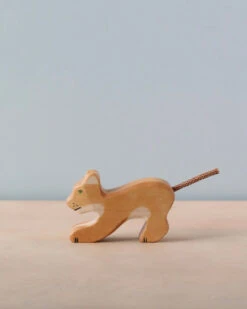 Holztiger Playing Lion Cub