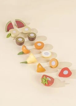 Sliceable Wooden Fruits -Odin Parker 3840241325f273e9ae3585968412418b9f45851a64546daab7675304f5022349 jpeg
