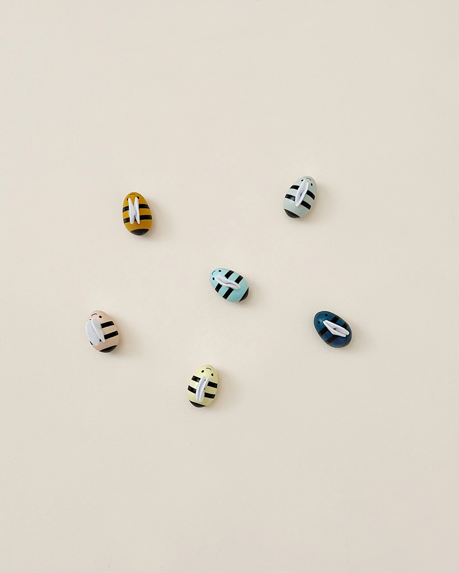 Plan Toys Beehive Sorting Set 8 Plan Toys Beehive Sorting Set - Image 6