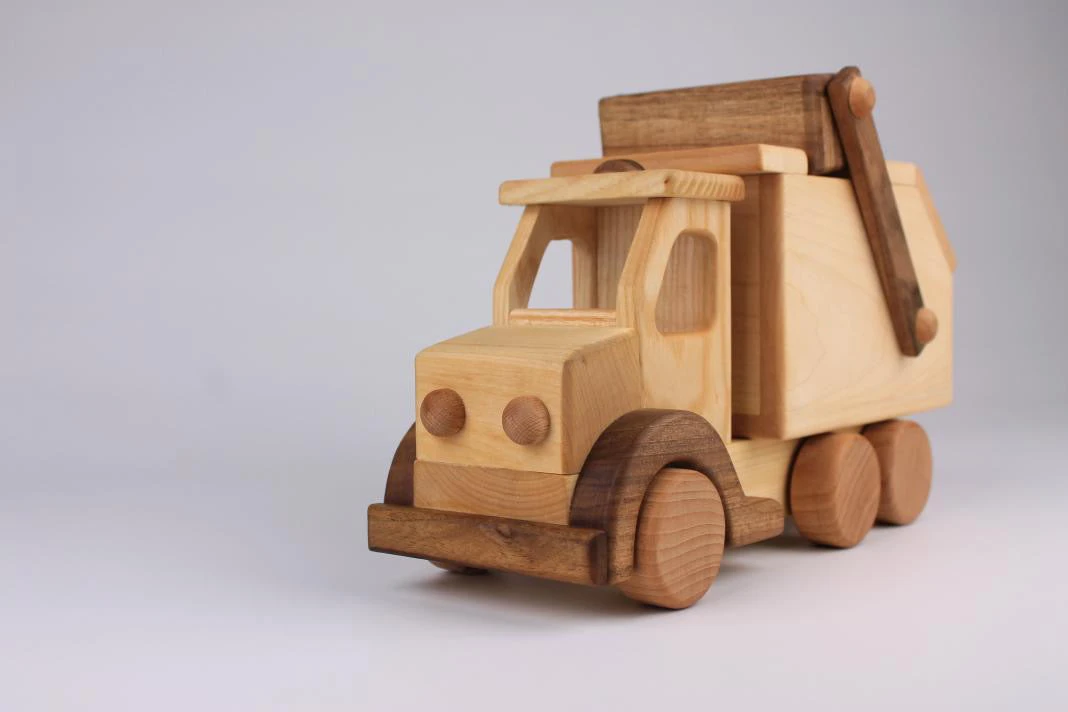 Dk Handmade Wooden Garbage Truck 8 Dk Handmade Wooden Garbage Truck - Image 6