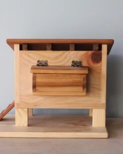 Handmade Wooden Chicken Coop -Odin Parker IMG 3557