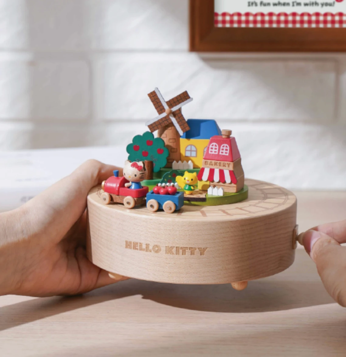 Limited Edition Hello Kitty Music Box 5 Limited Edition Hello Kitty Music Box - Image 3