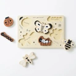 Wooden Tray Puzzle - Bugs -Odin Parker c6bb92006253b0aed5cf6e3b203babfec8d05c41fda8e0308c186e319d3b0223 jpeg